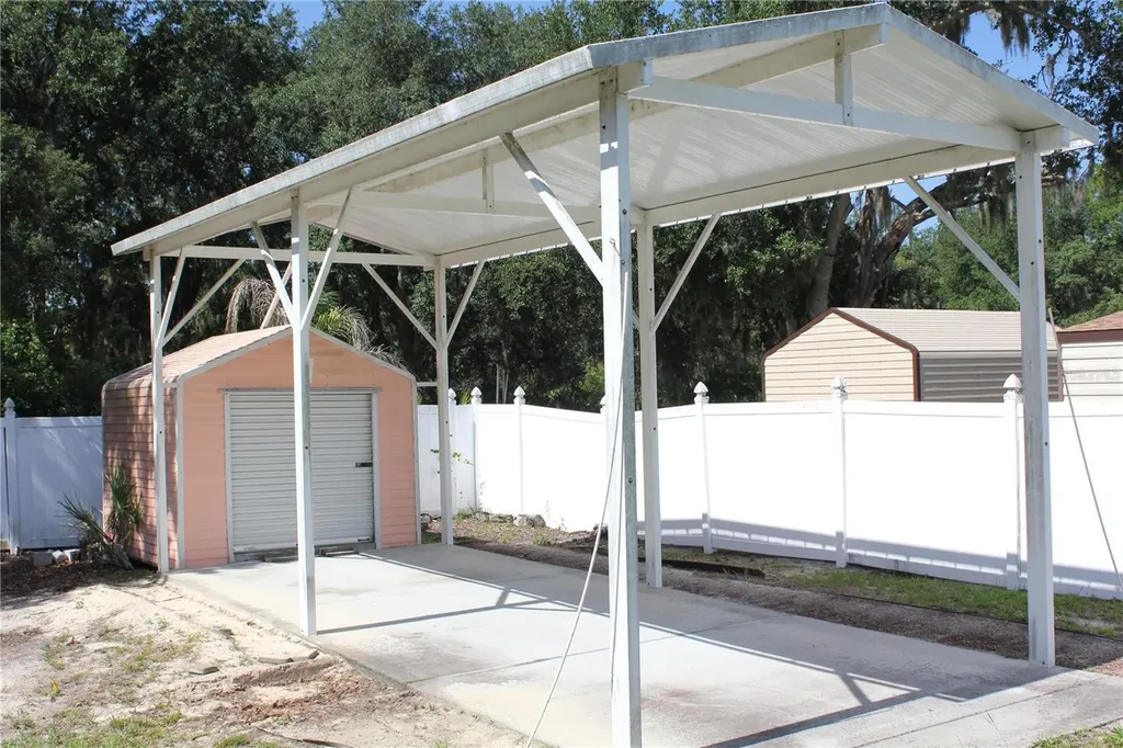 122 Quailwood Drive Winter Haven FL 33880