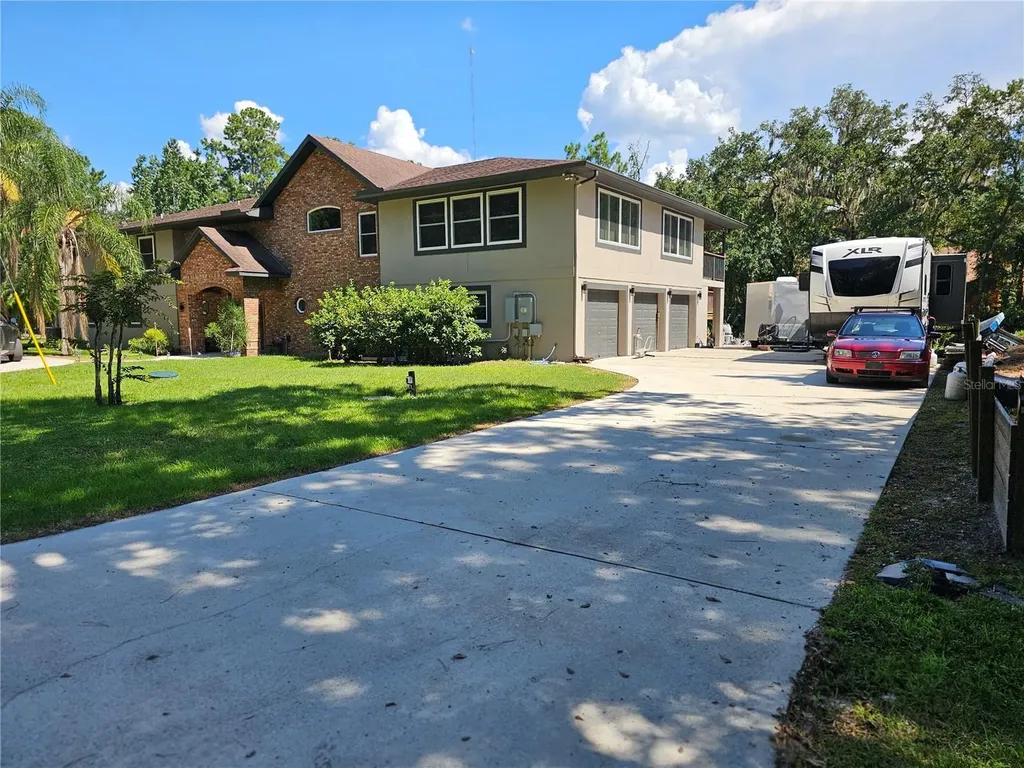 1607 Marty Drive Pierson FL 32180