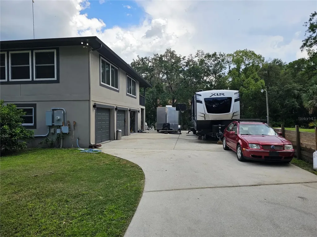 1607 Marty Drive Pierson FL 32180