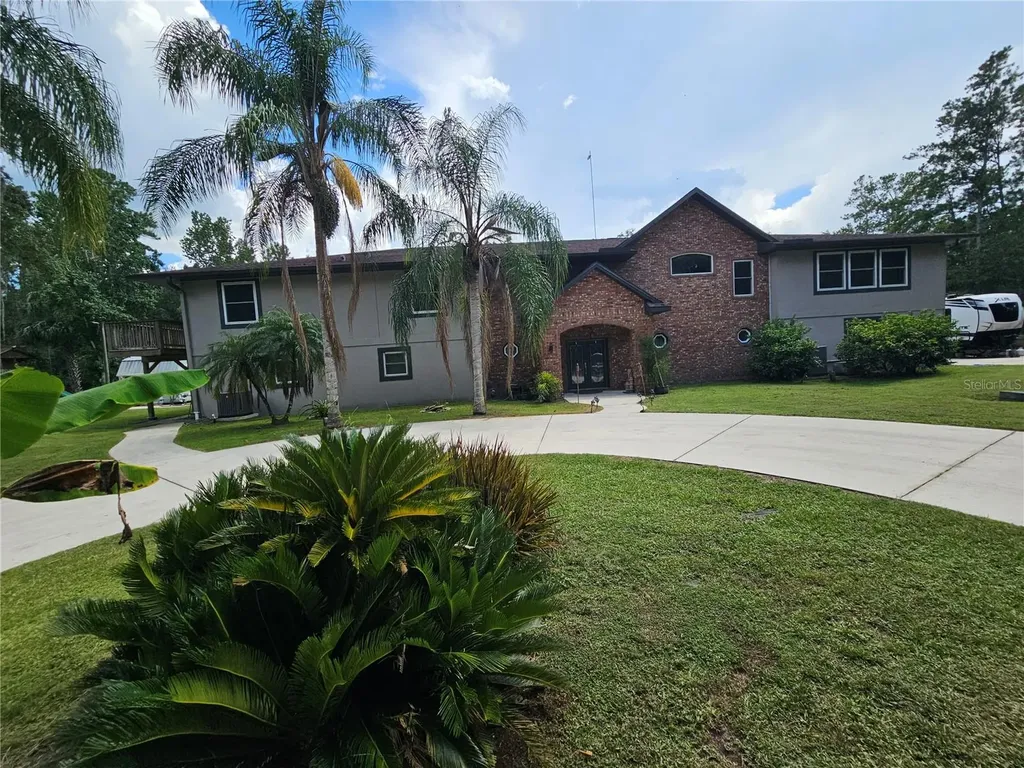 1607 Marty Drive Pierson FL 32180