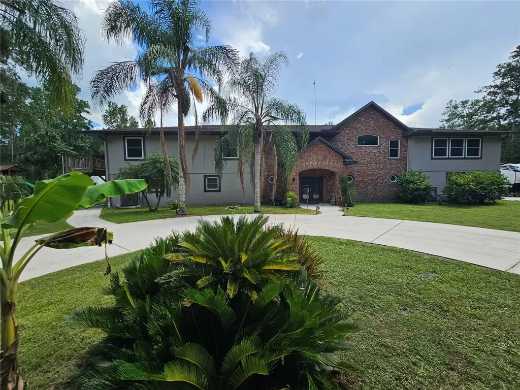 1607 Marty Drive Pierson FL 32180