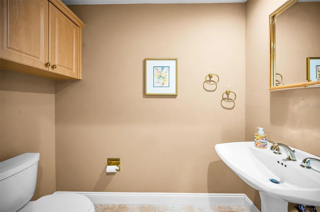 4995 Camberley Lane Oldsmar FL 34677
