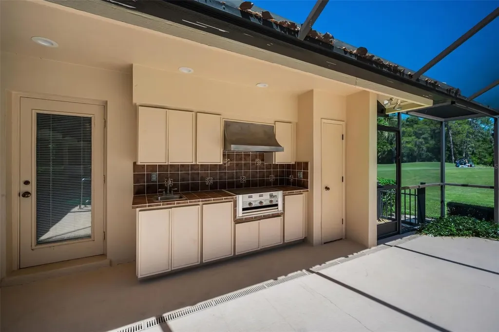 4995 Camberley Lane Oldsmar FL 34677