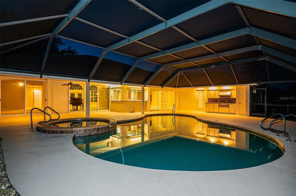 4995 Camberley Lane Oldsmar FL 34677