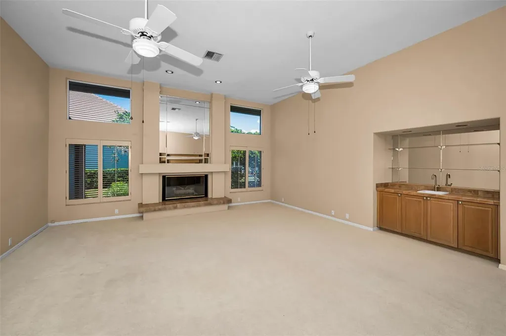 4995 Camberley Lane Oldsmar FL 34677