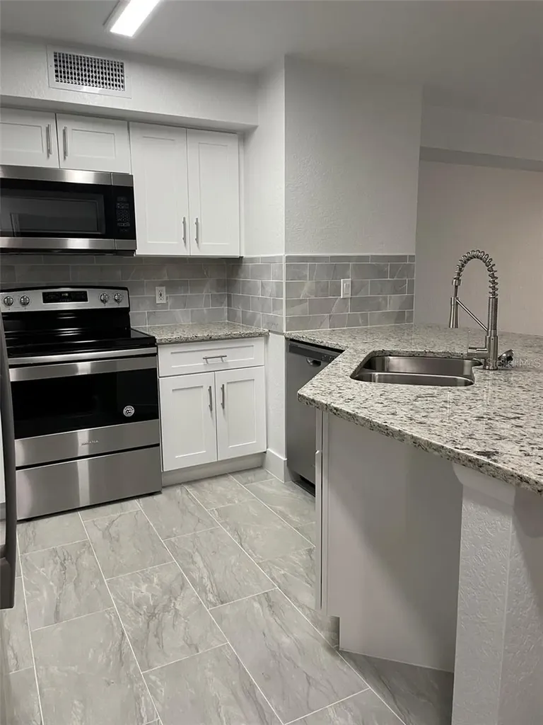 826 Camargo Way Altamonte Springs FL 32714