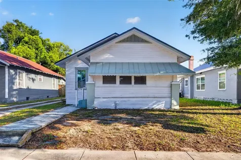 1042 8th Avenue S St Petersburg FL 33705