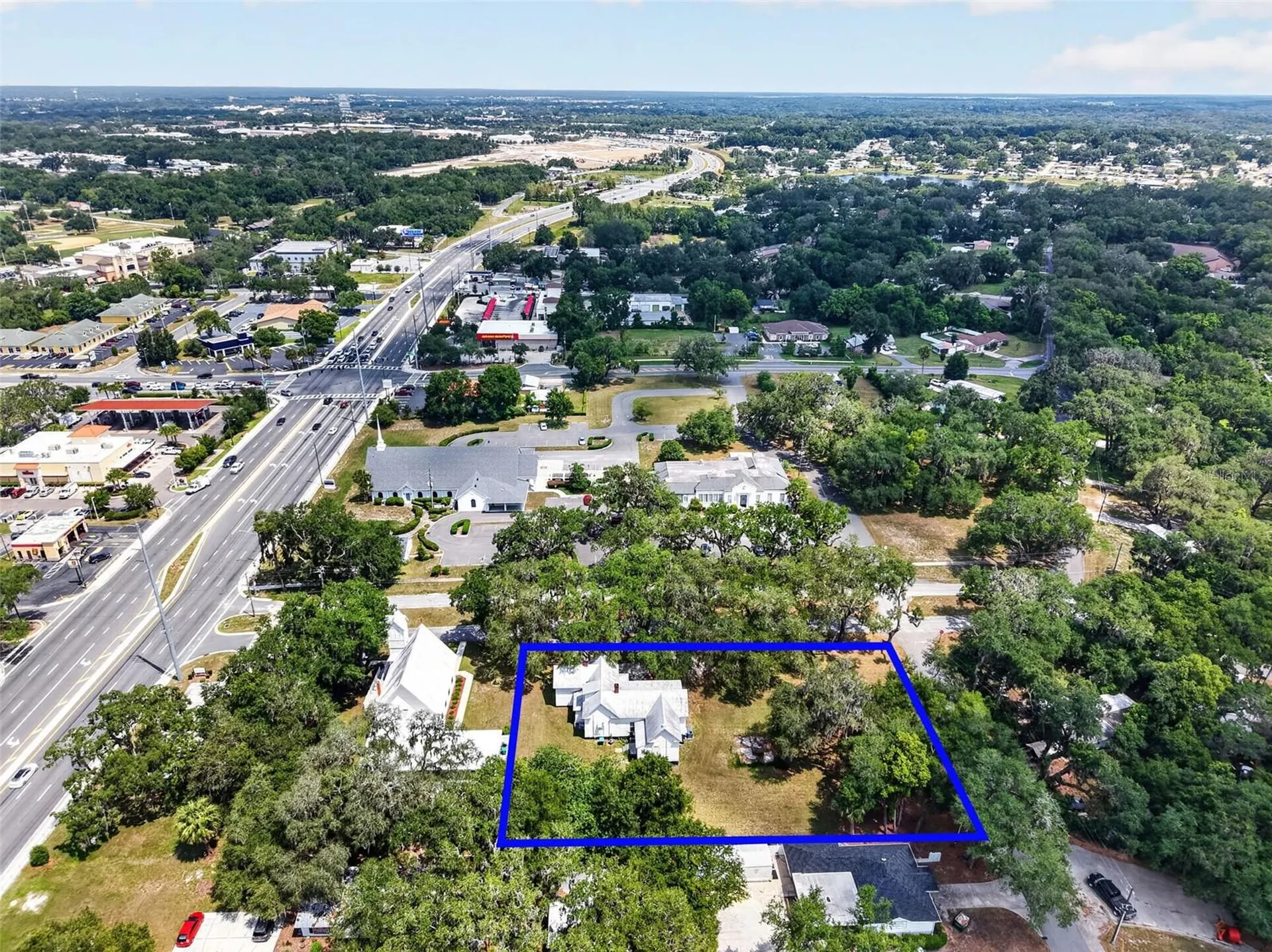112 W Mcclendon Street Lady Lake FL 32159