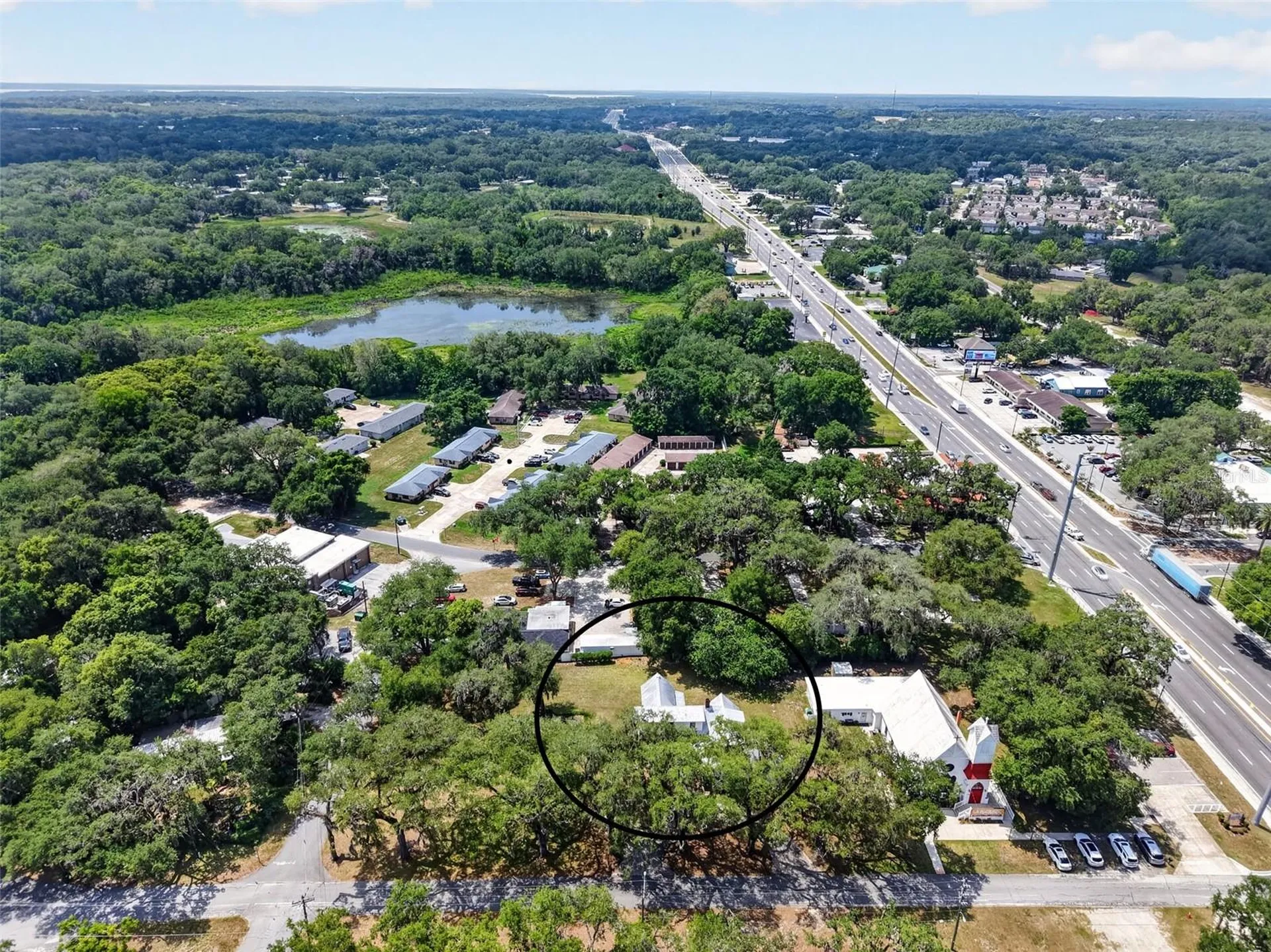 112 W Mcclendon Street Lady Lake FL 32159