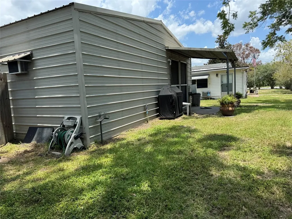 1404 Emmett Street Kissimmee FL 34741