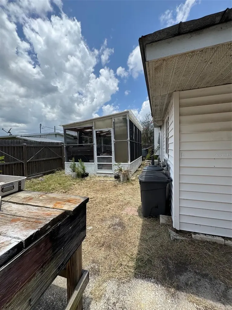 1404 Emmett Street Kissimmee FL 34741