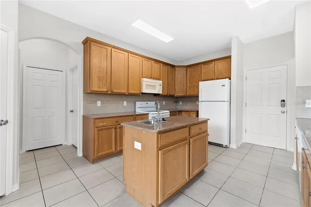9221 Lost Mill Drive Land O Lakes FL 34638
