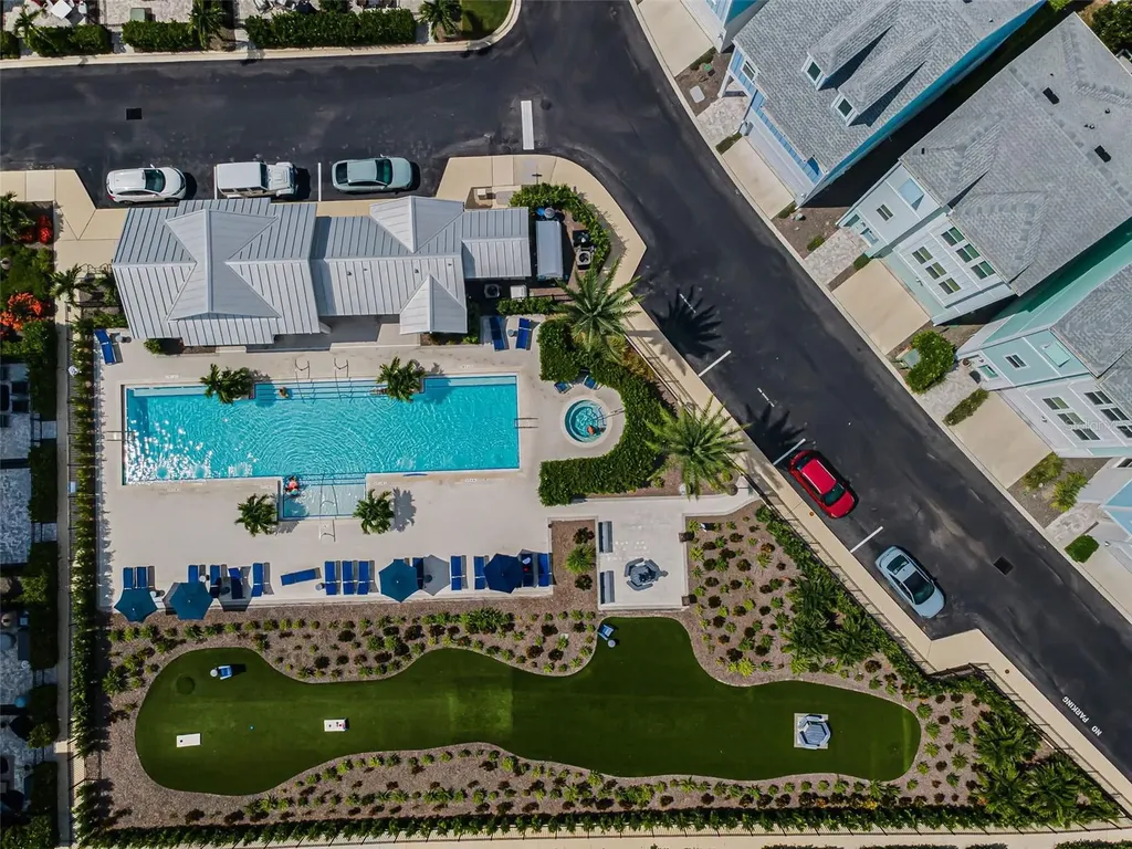 2458 Mangum Court Sarasota FL 34237