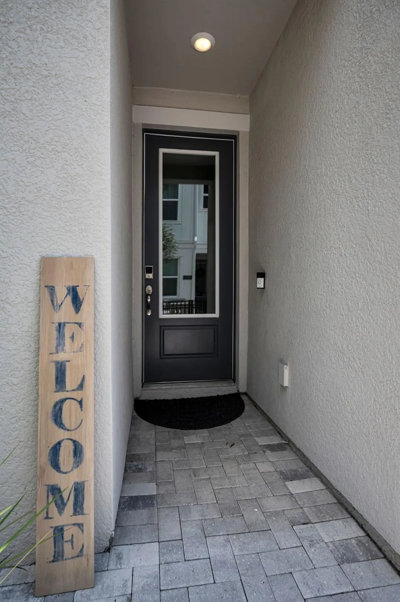 2458 Mangum Court Sarasota FL 34237