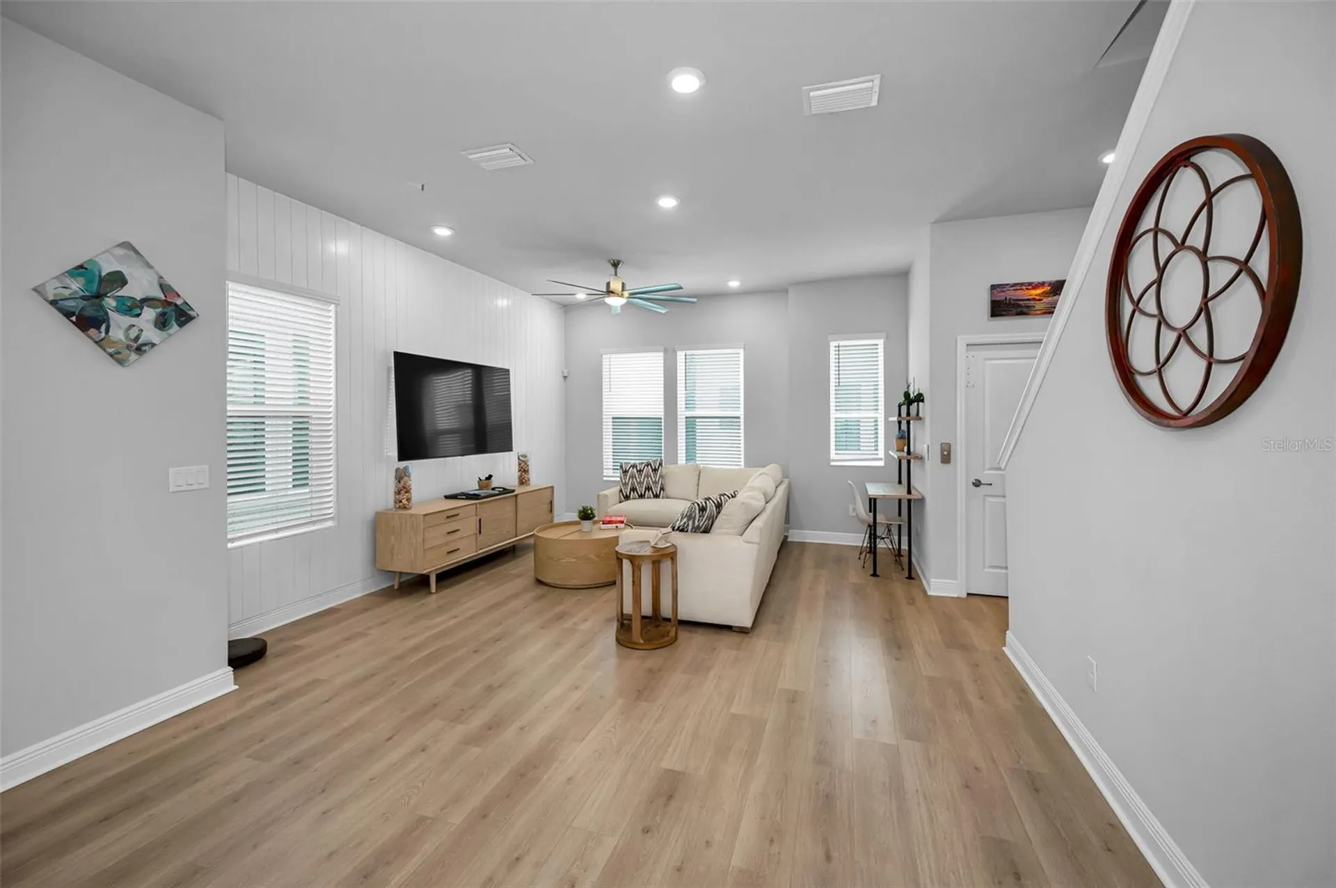 2458 Mangum Court Sarasota FL 34237