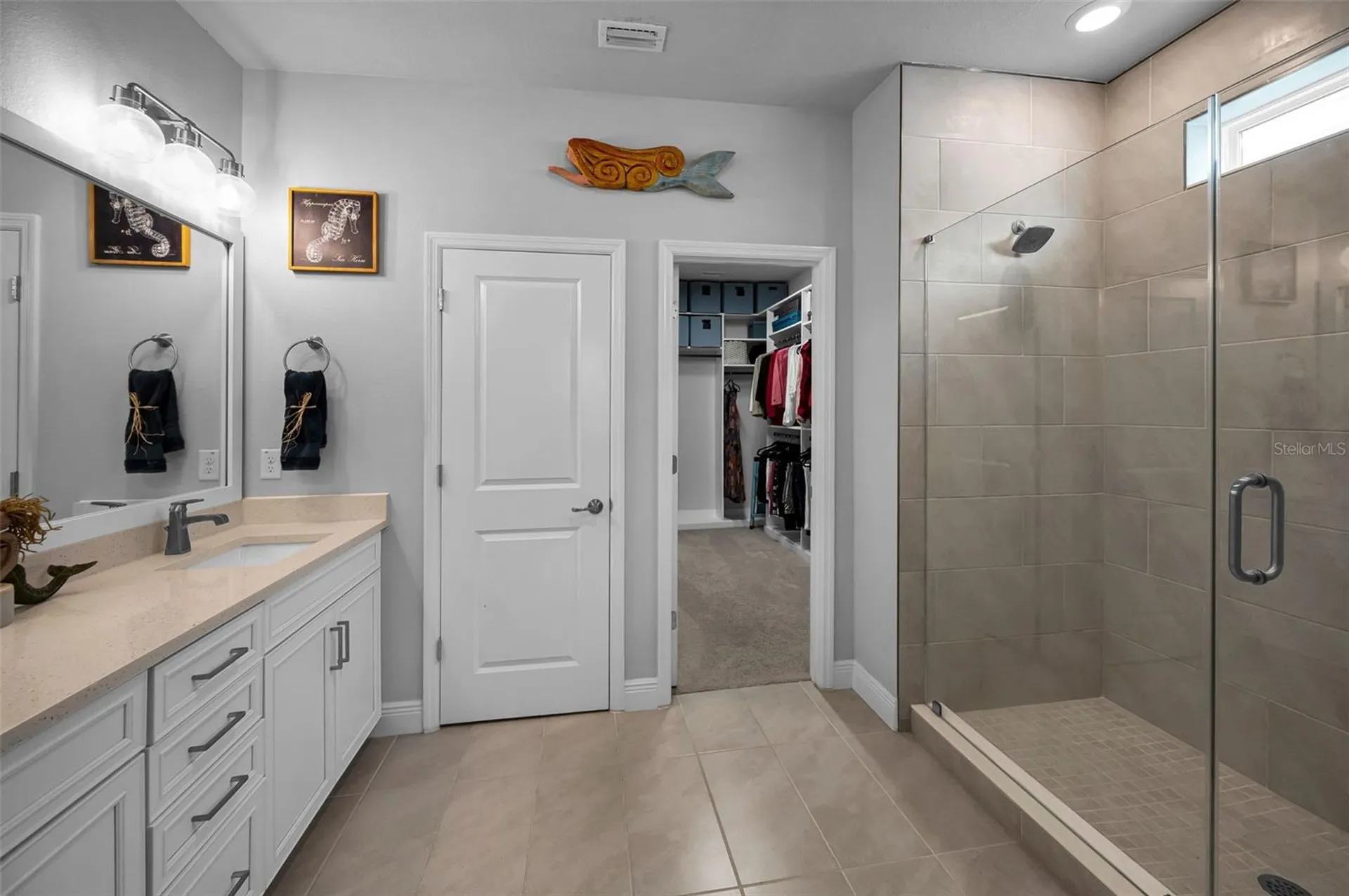 2458 Mangum Court Sarasota FL 34237