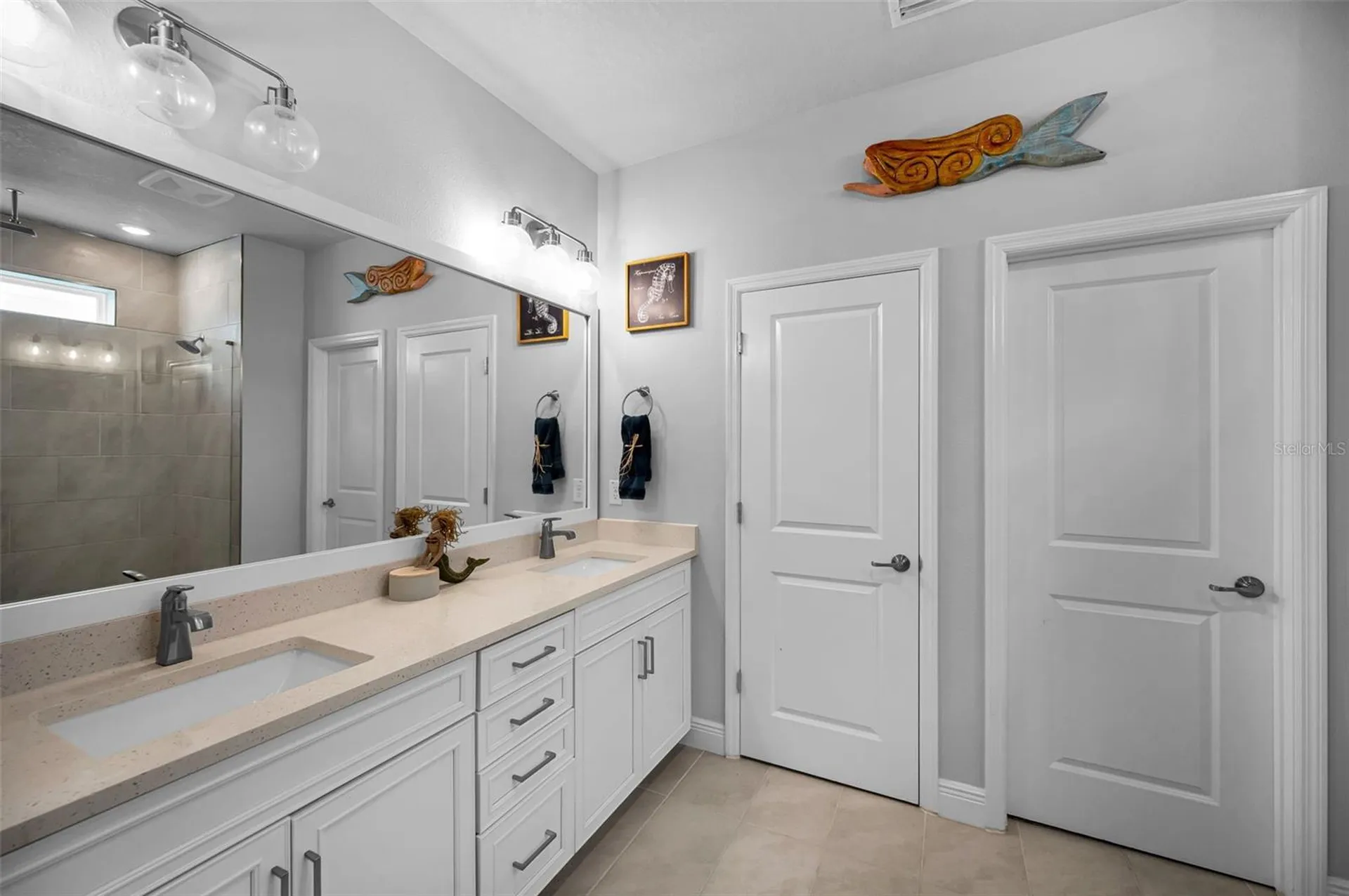 2458 Mangum Court Sarasota FL 34237