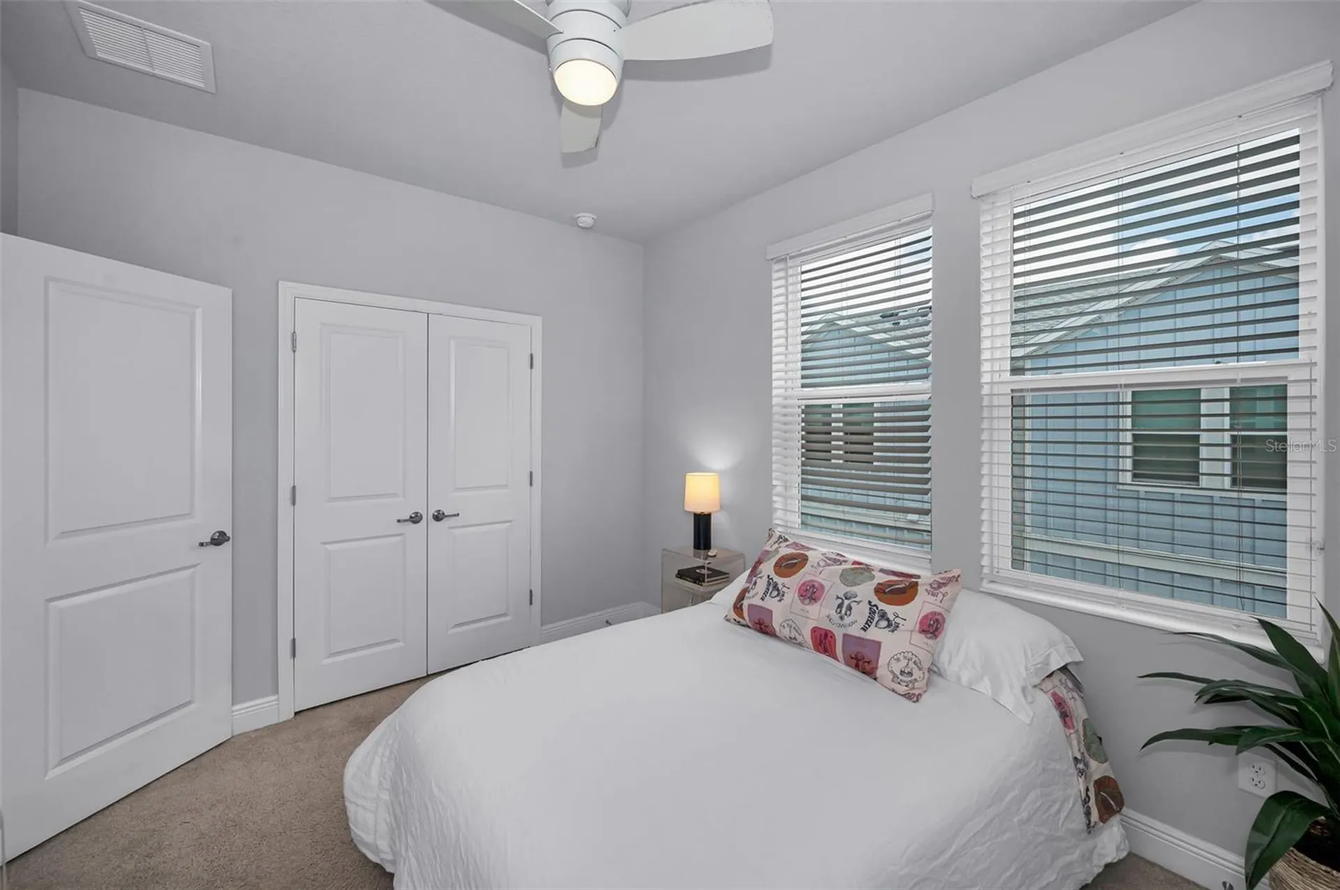 2458 Mangum Court Sarasota FL 34237