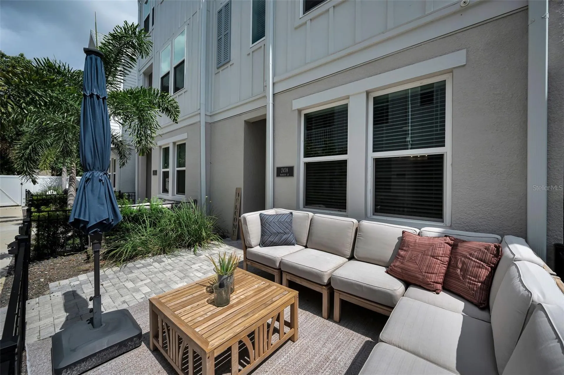 2458 Mangum Court Sarasota FL 34237