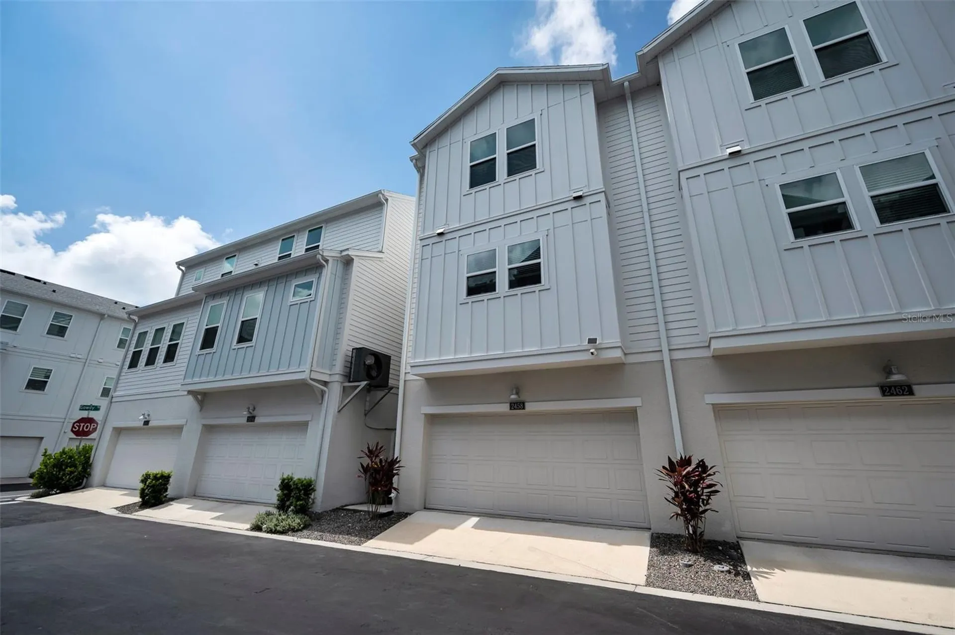 2458 Mangum Court Sarasota FL 34237