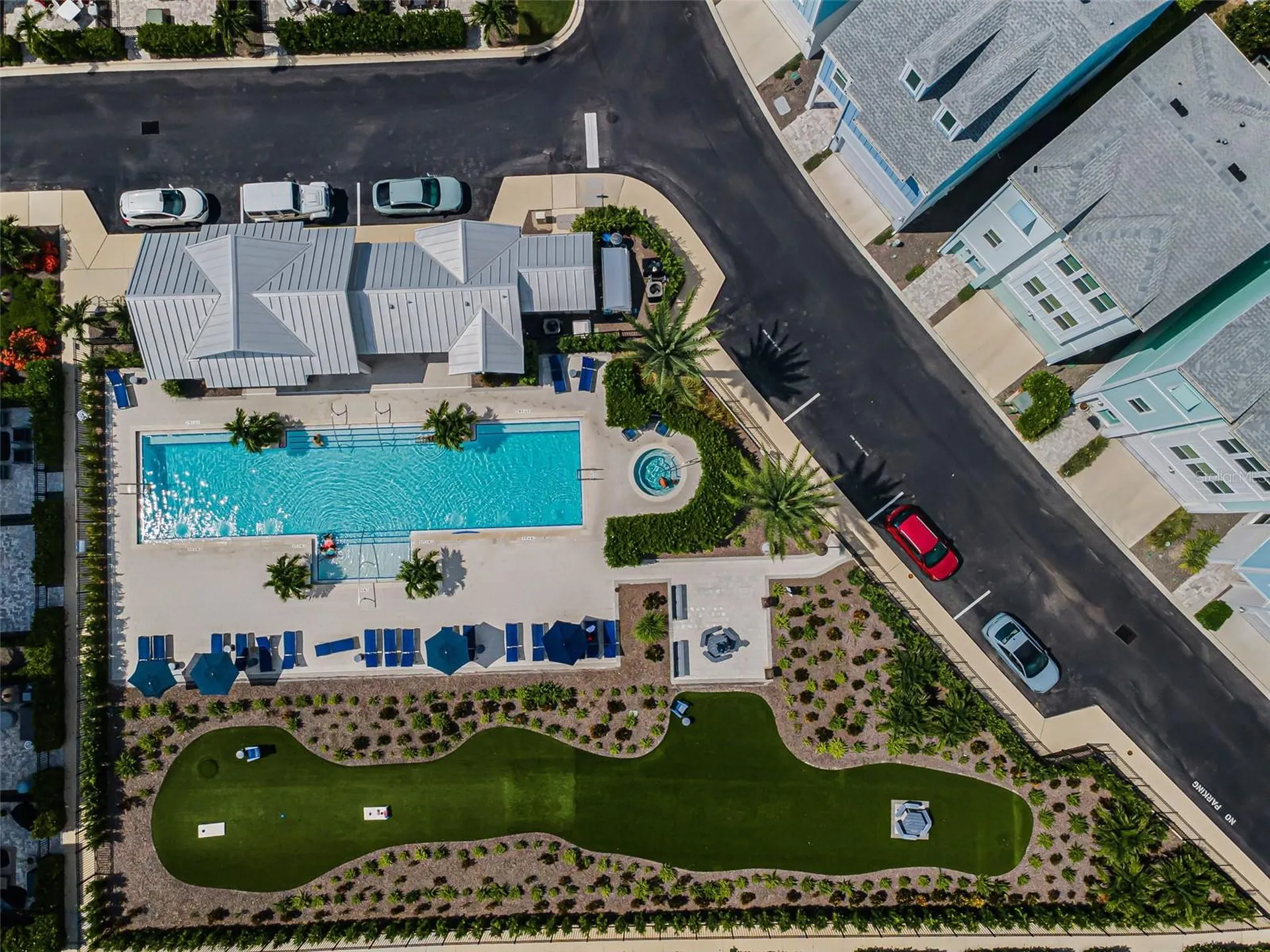 2458 Mangum Court Sarasota FL 34237