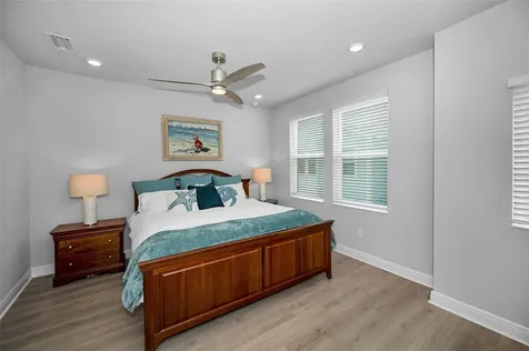 2458 Mangum Court Sarasota FL 34237