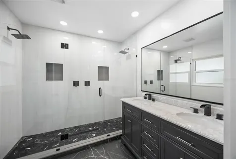 22 Poinsettia Drive Deland FL 32724