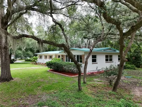 22 Poinsettia Drive Deland FL 32724
