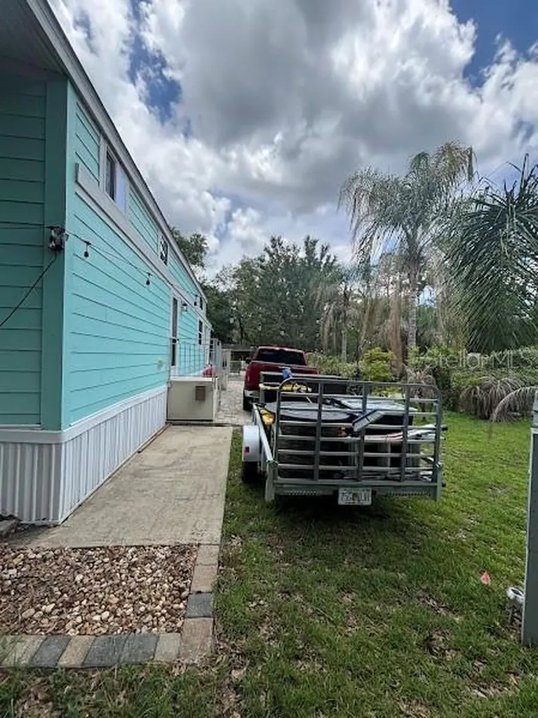 25229 NE 142nd Street Fort Mc Coy FL 32134