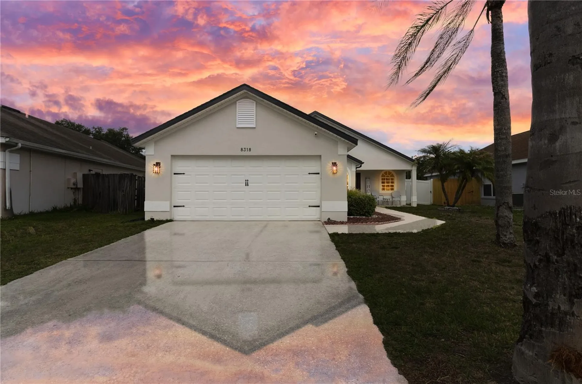 8318 Fort Clinch Avenue Orlando FL 32822