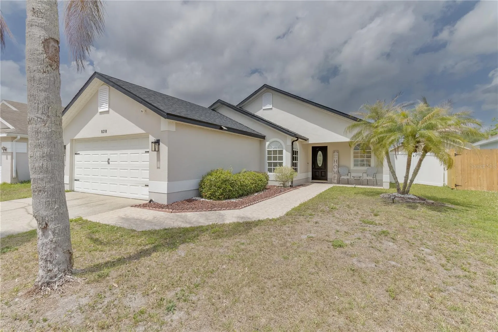 8318 Fort Clinch Avenue Orlando FL 32822