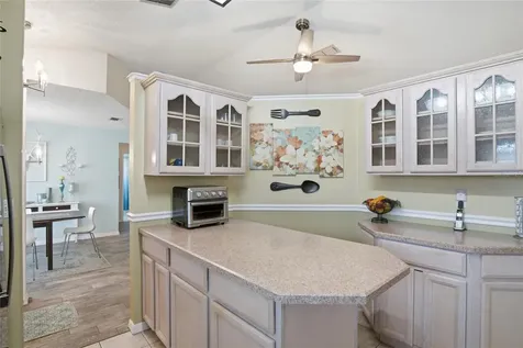 534 Geneva Avenue Deltona FL 32725
