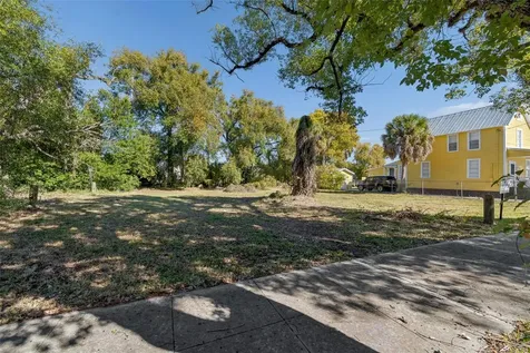 1012 E 12th Avenue Tampa FL 33605