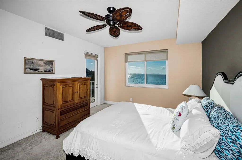 1860 N Fort Harrison Avenue Clearwater FL 33755