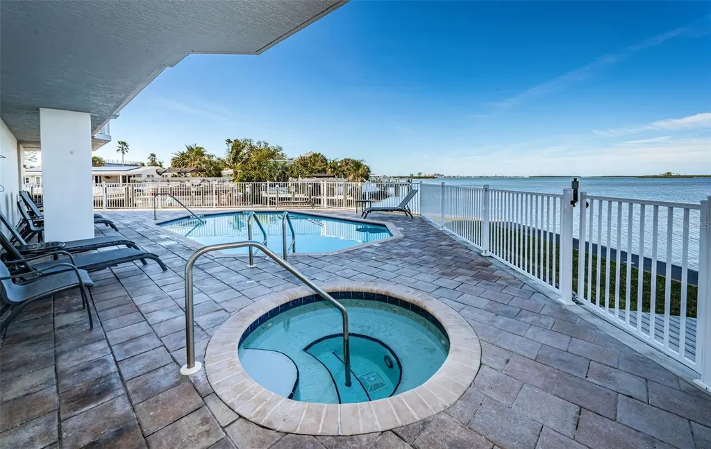 1860 N Fort Harrison Avenue Clearwater FL 33755