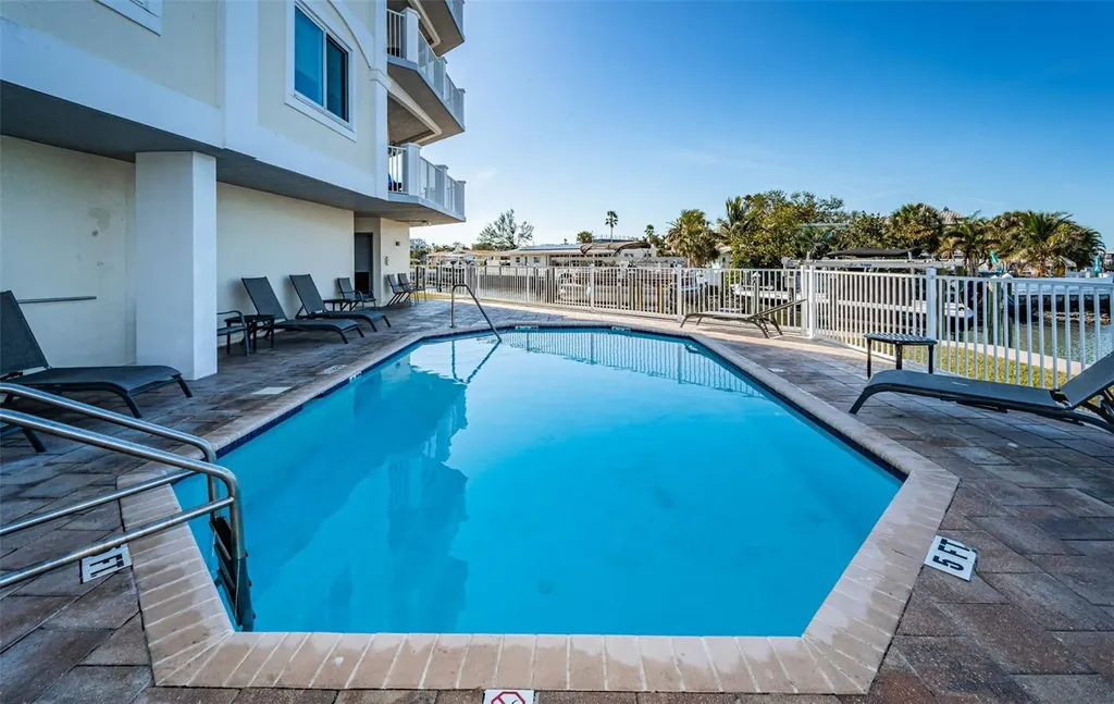1860 N Fort Harrison Avenue Clearwater FL 33755