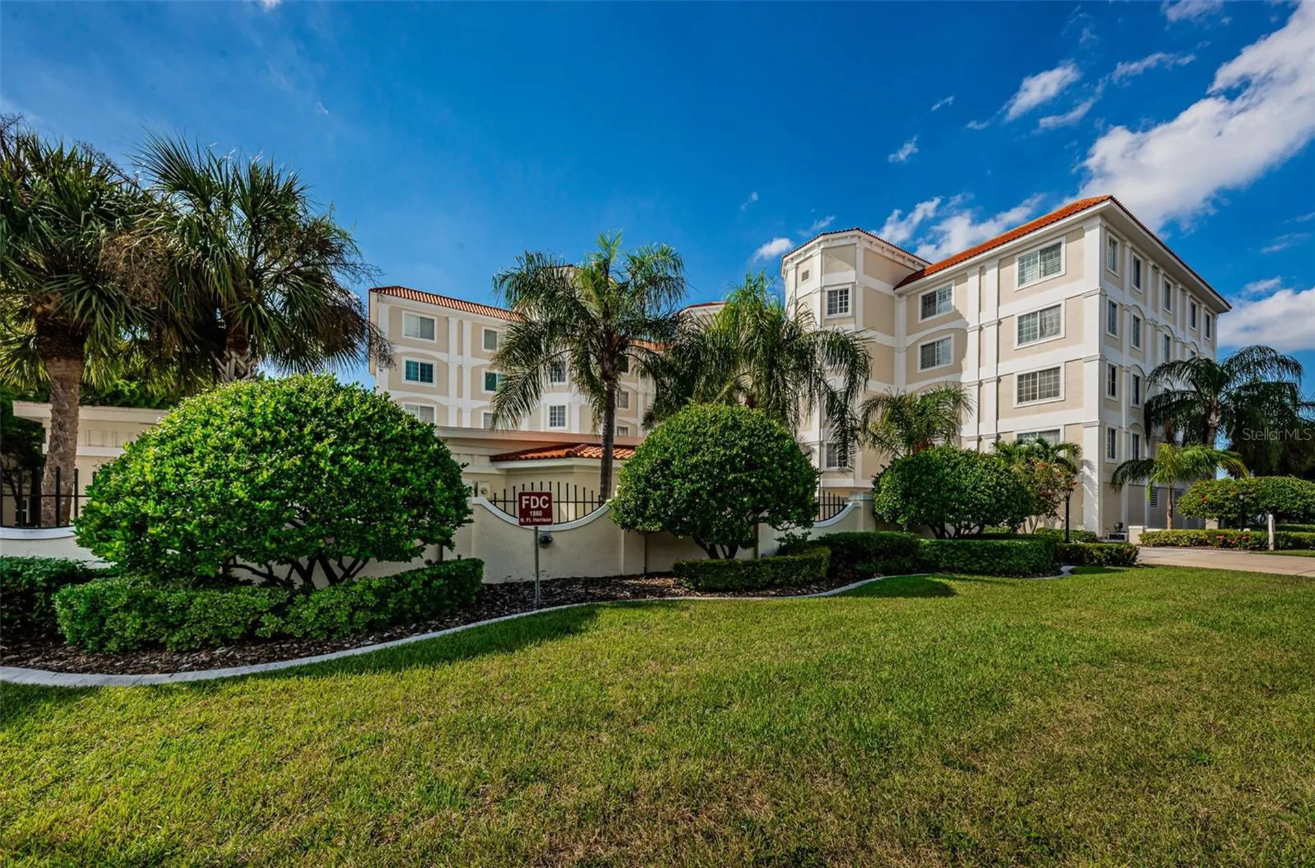 1860 N Fort Harrison Avenue Clearwater FL 33755