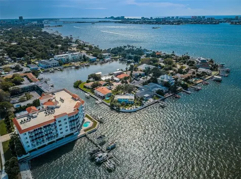 1860 N Fort Harrison Avenue Clearwater FL 33755