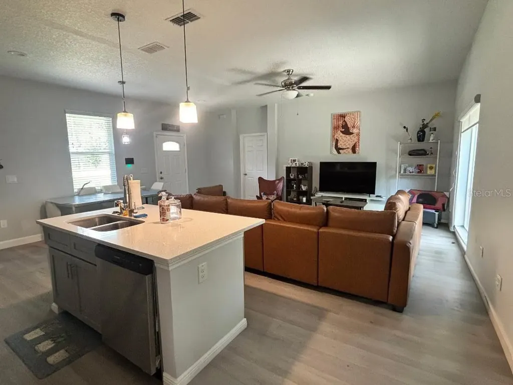 1313 5th Street Orange City FL 32763
