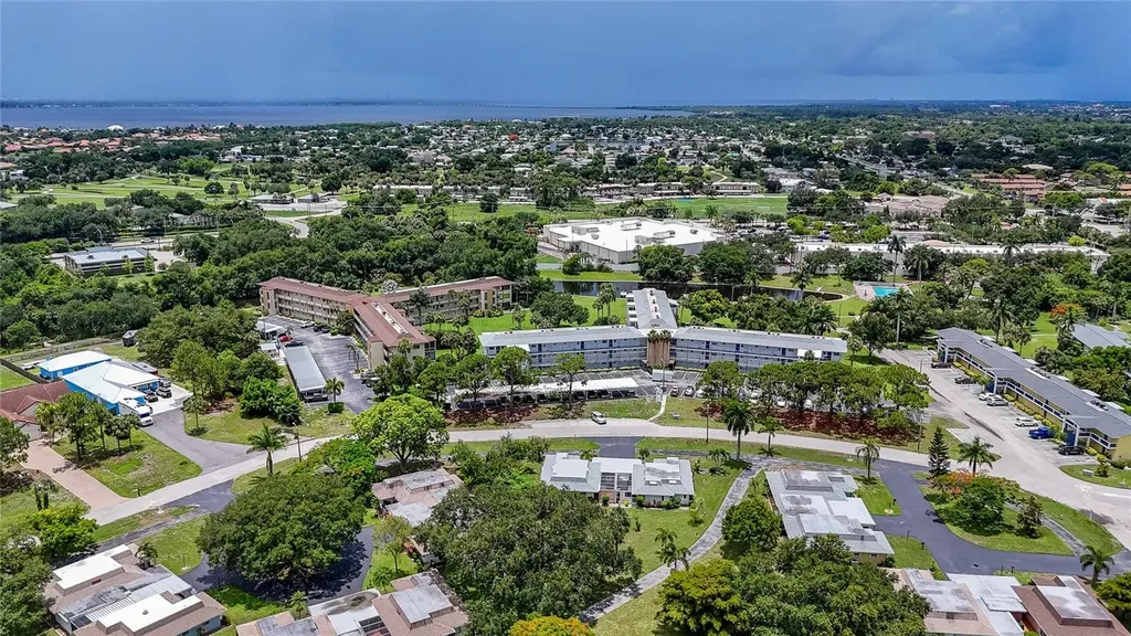 531 Pangola Drive North Fort Myers FL 33903