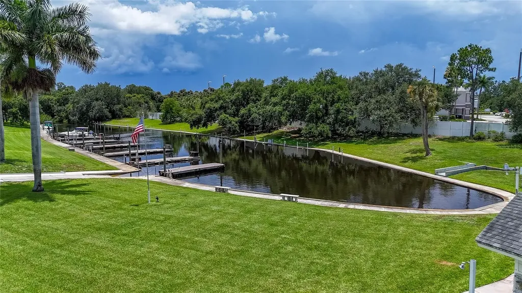 531 Pangola Drive North Fort Myers FL 33903