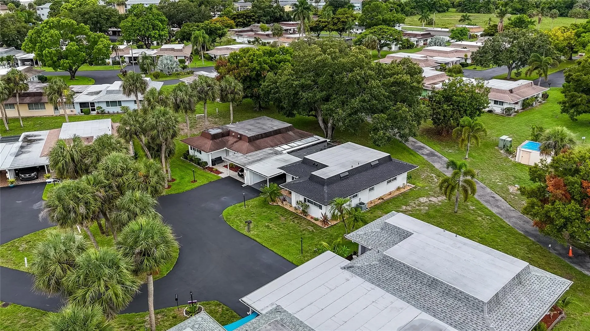 531 Pangola Drive North Fort Myers FL 33903