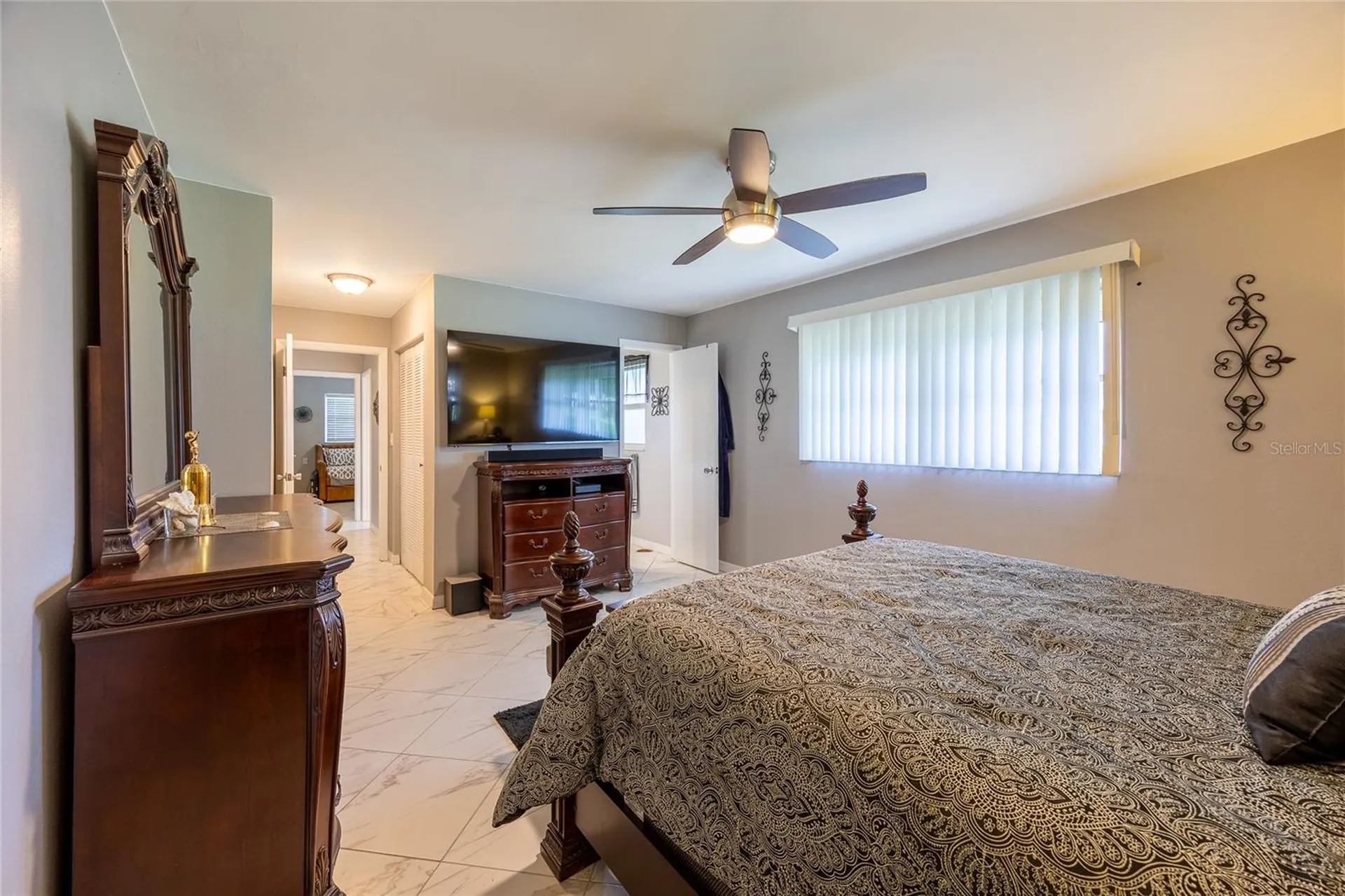 531 Pangola Drive North Fort Myers FL 33903