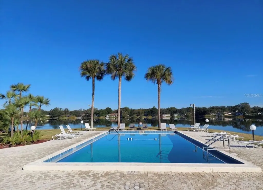 1920 E Edgewood Drive Lakeland FL 33803