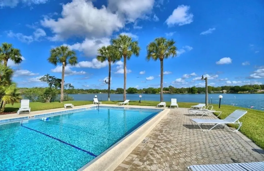 1920 E Edgewood Drive Lakeland FL 33803