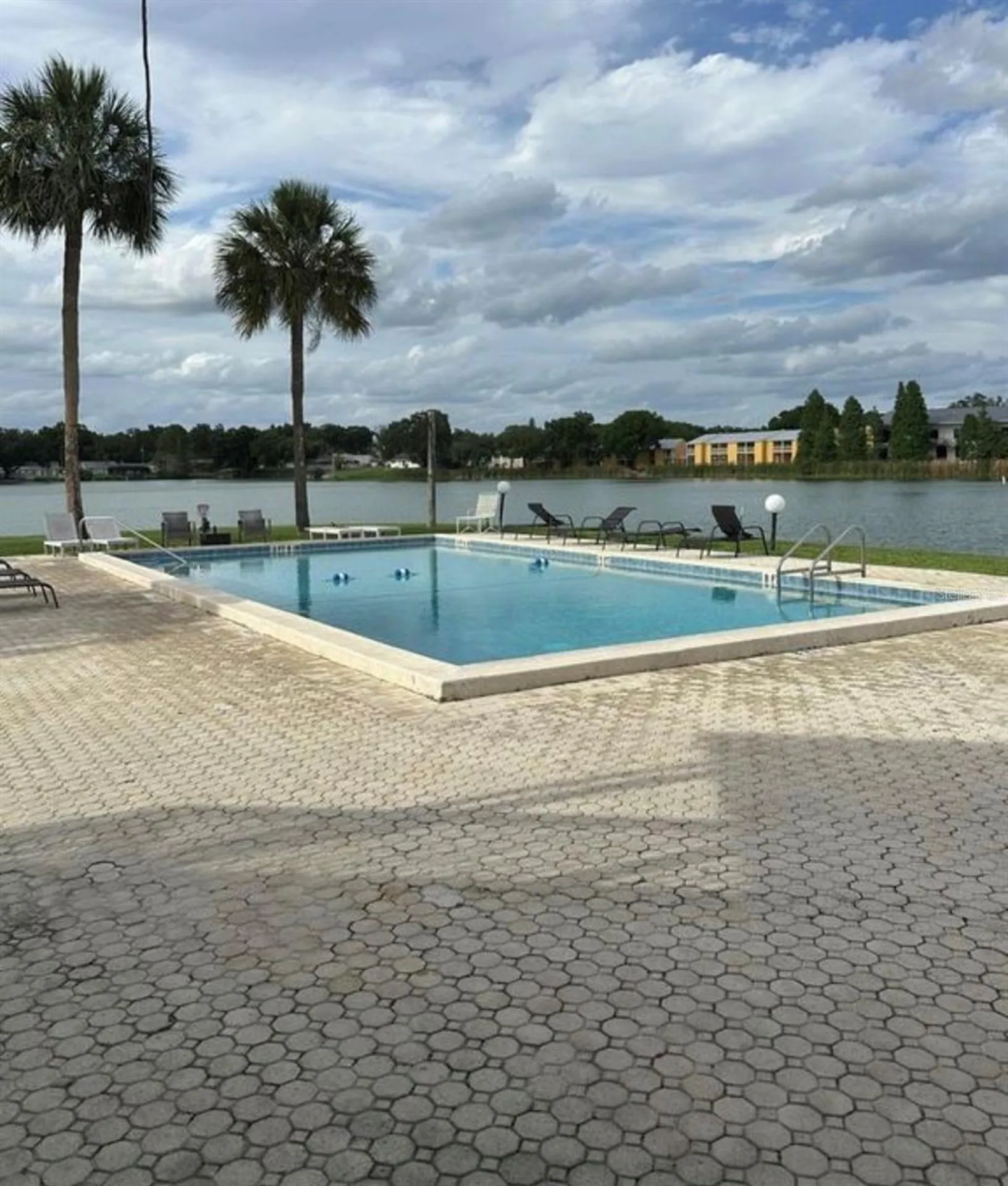 1920 E Edgewood Drive Lakeland FL 33803