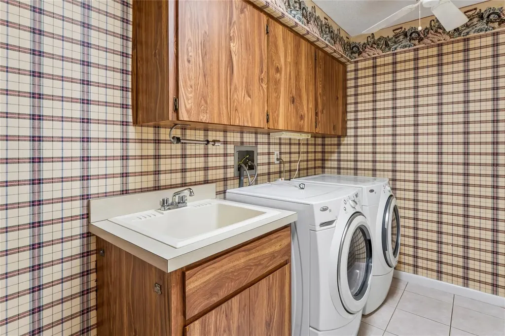 3133 Sandy Ridge Drive Clearwater FL 33761
