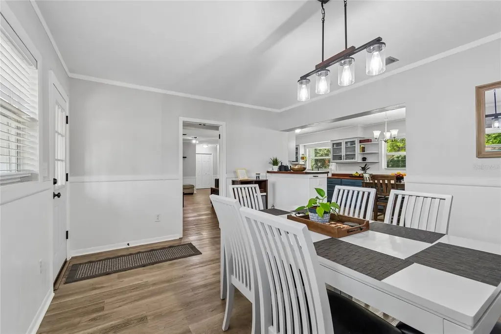 1357 S Evergreen Avenue Clearwater FL 33756