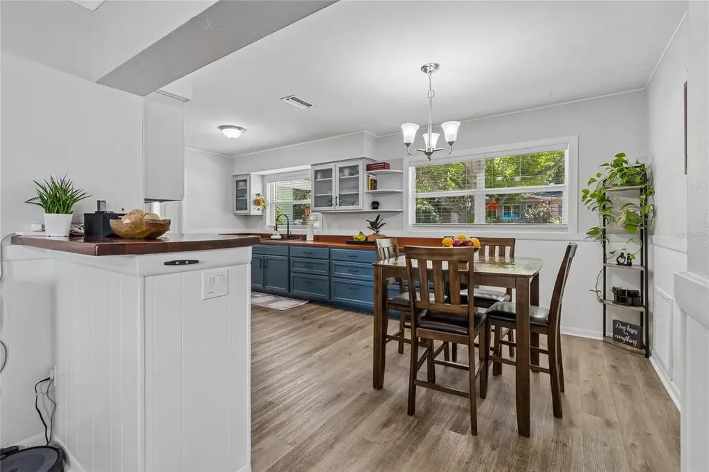 1357 S Evergreen Avenue Clearwater FL 33756