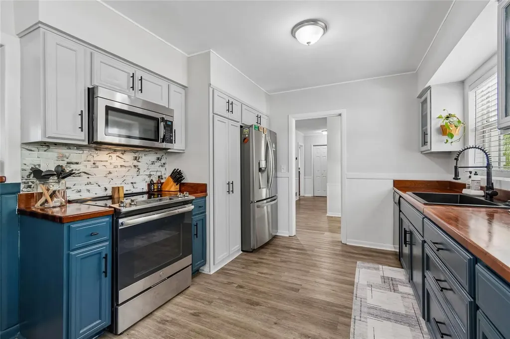 1357 S Evergreen Avenue Clearwater FL 33756